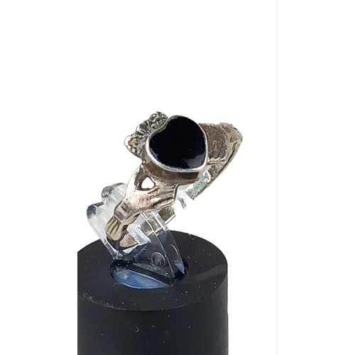 207 - SILVER CLADDAGH ONYX HEART RING