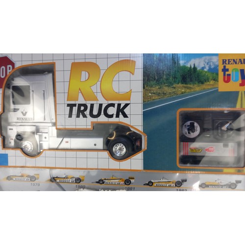 339 - A REMOTE CONTROL TRUCK