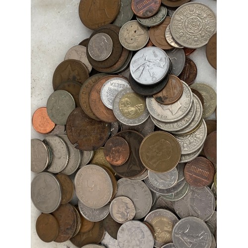 424 - A HEAVY BOX OF OLD MIXED COINS