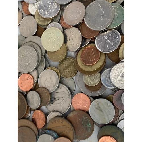 424 - A HEAVY BOX OF OLD MIXED COINS