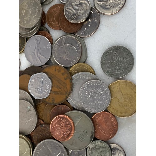 424 - A HEAVY BOX OF OLD MIXED COINS