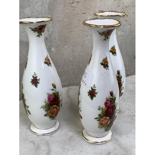 432 - ROYAL ALBERT OLD COUNTRY ROSE 3 SHAPED BUD VASES