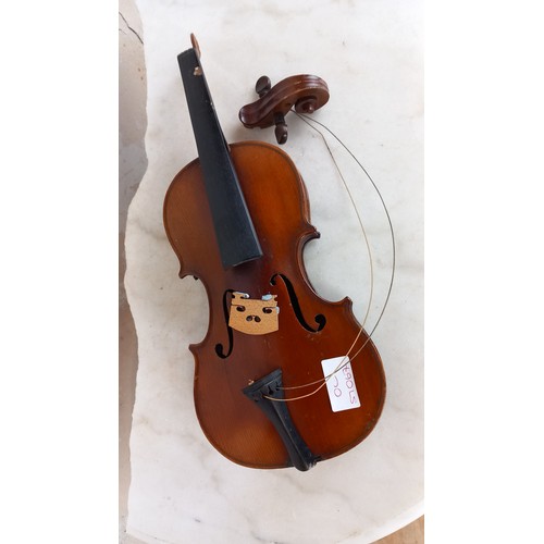 439 - ANTIQUE HALF SIZE VIOLIN DESIGNED ON A STRADIVARIUS