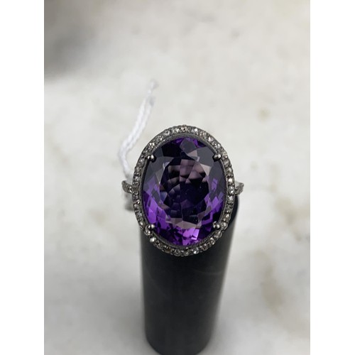 573 - DESIGNER SILVER AMETHYST STYLE RING