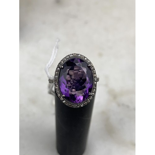 573 - DESIGNER SILVER AMETHYST STYLE RING