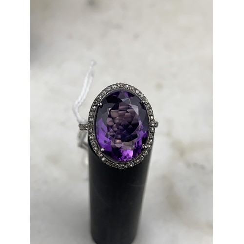 573 - DESIGNER SILVER AMETHYST STYLE RING