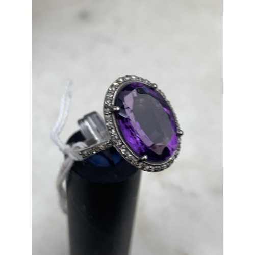 573 - DESIGNER SILVER AMETHYST STYLE RING