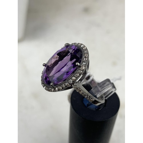 573 - DESIGNER SILVER AMETHYST STYLE RING