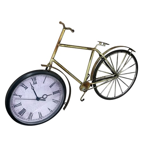 136 - A BICYCLE CLOCK