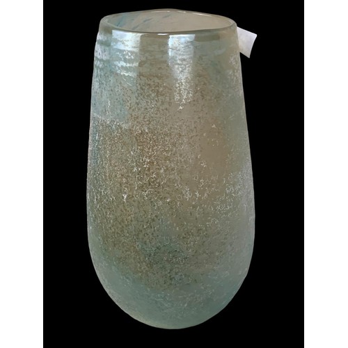 69 - A CRACKLED GLASS VASE 12