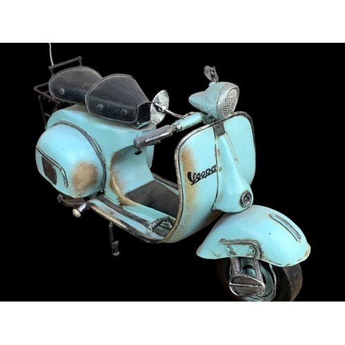 373 - A VINTAGE VASPA ORNAMENTAL COLLECTORS MOTORBIKE (BLUE/BLACK)