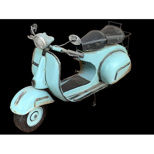 373 - A VINTAGE VASPA ORNAMENTAL COLLECTORS MOTORBIKE (BLUE/BLACK)