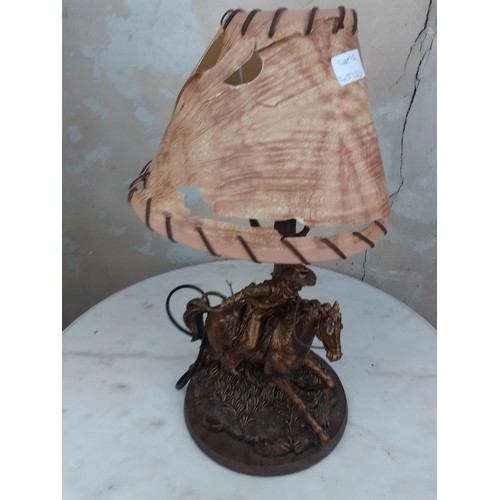 66 - JOHN WAYNE ON HORSE BACK FIGURINE TABLE LAMP