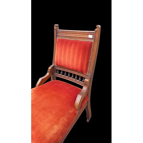 40 - A VICTORIAN NURSING CHAIR