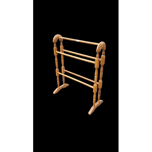 46 - A MDERN PINE TOWEL RAIL IN VICTORIAN STYLE