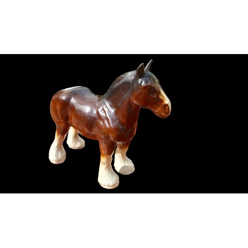 81 - A VINTAGE MELBA WARE SHIRE HORSE