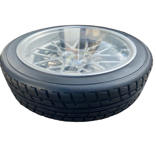 182 - WALL CLOCK IN FORM OF A TYRE