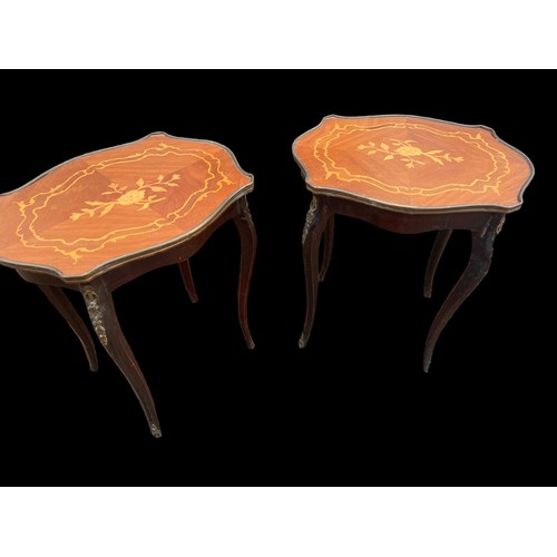 661A - A MATCHING PAIR OF INLAID OAK LAMP TABLES ON CAB LEG