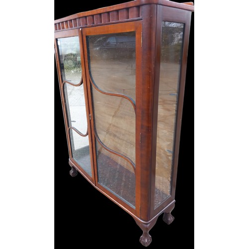 168 - A DOBULE DOOR CHINA CABINET WITH BALL & CLAW FOOT 34.5 x 12 x 48.5