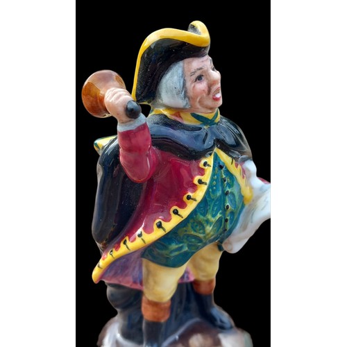 198 - ROYAL DOULTON TOWN CRIER HN 3261 4