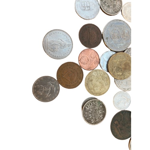 248 - A MIXED LOT OF COINS