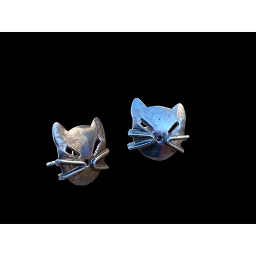 266 - A PAIR OF SILVER CAT EARRINGS