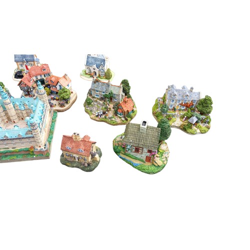 385 - QTY OF  LILLIPUT LANE STYLE VILLAGES