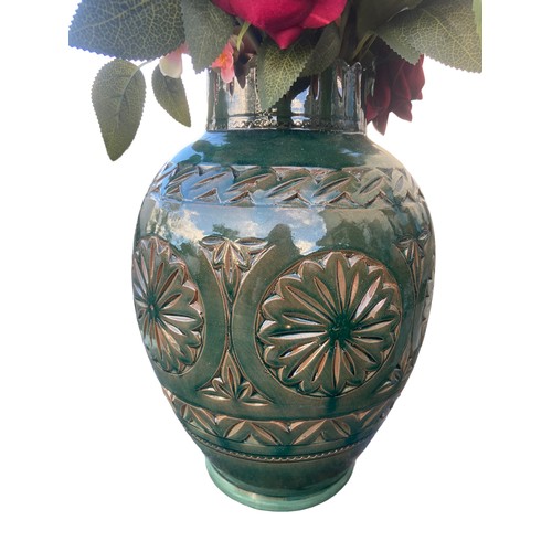 333 - QUALITY POTTERY VASE WITH ARTIFICIAL FLOWERS