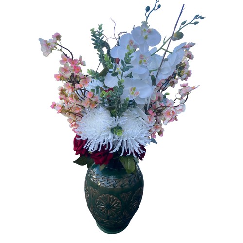 333 - QUALITY POTTERY VASE WITH ARTIFICIAL FLOWERS