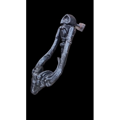 426 - CAST DOOR KNOCKER