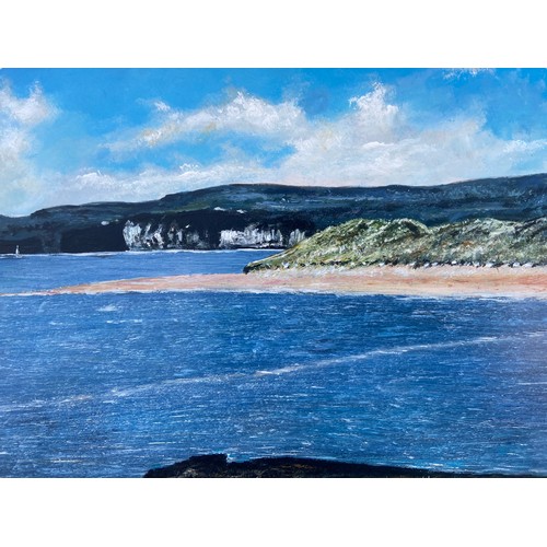 454 - THE WHITE ROCKS AT PORTRUSH AN ANDY SAUNDERS OIL ON BOARD 16.5X20.5