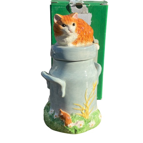 469 - JAMES HERRIOTS COUNTRY KITCHEN CAT ON MILK CHURN TEA CADDY BY BORDER FINE ARTS