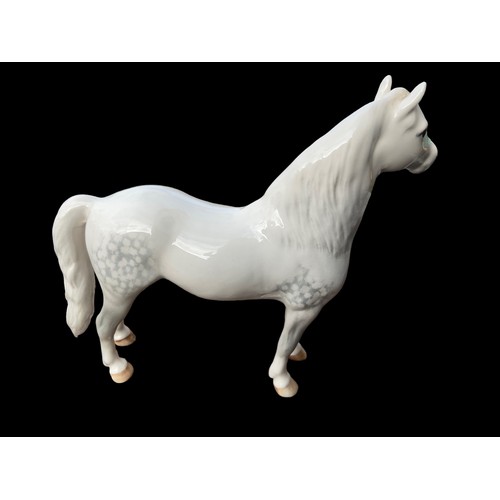 490 - A BESWICK WELSH. M HORSE 6