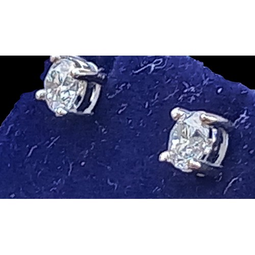 650 - A PAIR OF NEW  18ct WHITE GOLD DIAMOND STUD EARRINGS 0.8ct ON SCREW STEMS BUTTERFLY BACK