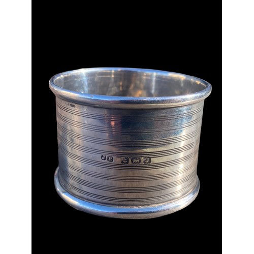 708 - A SILVER NAPKIN RING BIRMINGHAM 1933 14.1g