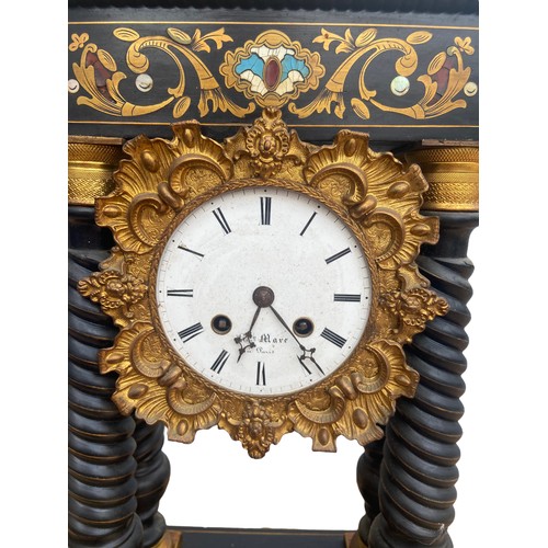 717 - A STUNNING FRENCH PORTICO CLOCK WITH TWIST PILLARS & BRASS FITTINGS COMPLETE WITH KEY & PENDULUM IN ... 