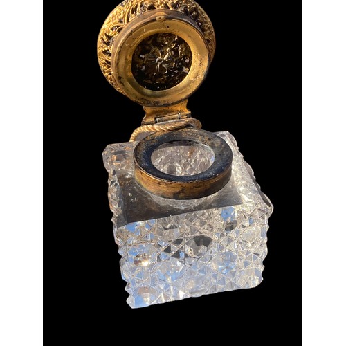 840A - 19TH CENTURY MARBLE AND BRASS INKWELL STAND COMPLETE WITH MATCHING ANTIQUE CUT GLASS INKWELL