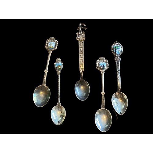 857 - 5 CONTINENTAL SILVER COLLECTORS SPOONS