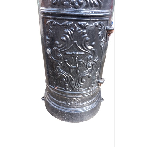 540A - CAST IRON PILLAR POST BOX 42