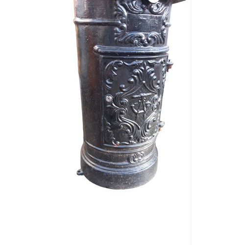 540A - CAST IRON PILLAR POST BOX 42