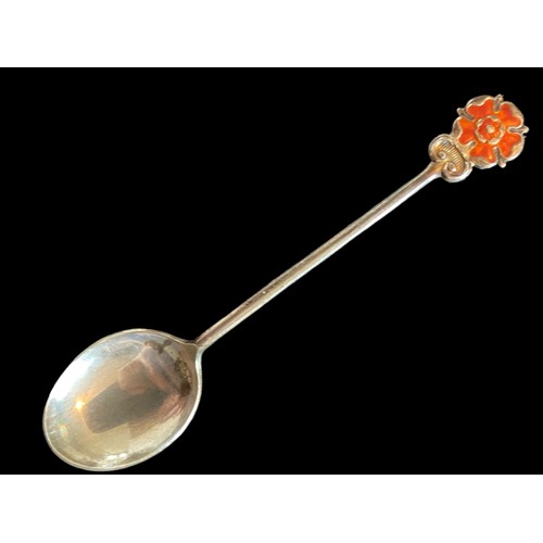 469A - A BIRHINGHAM SILVER SPOON WITH AN ENAMEL ENGLISH ROSE TO TOP