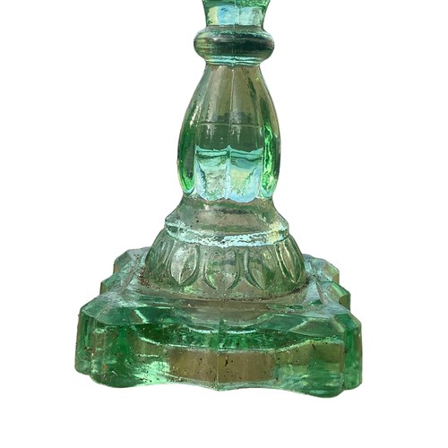 101A - A VASELINE GLASS OIL LAMP