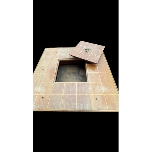 165A - A LARGE 19CT SCUMBLED PINE STAND MEASURING 89CM HEIGHT x 70 CM x 70 CM 

ORIGINALLY FROM A MONASTRY ... 