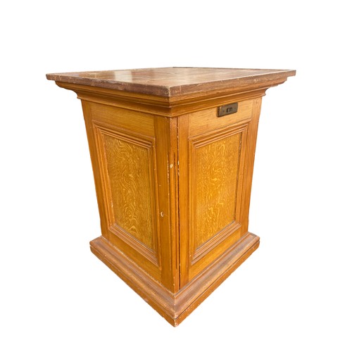 165A - A LARGE 19CT SCUMBLED PINE STAND MEASURING 89CM HEIGHT x 70 CM x 70 CM 

ORIGINALLY FROM A MONASTRY ... 