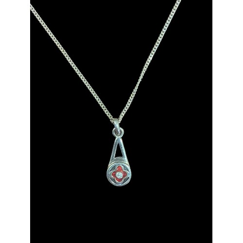 730A - A SILVER & ENAMEL NECKLACE SET WITH A WHITE STONE & MATCHING EARRINGS