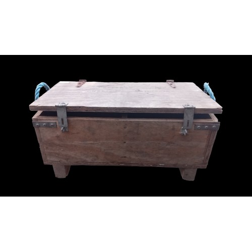 101 - AN ENGINEERS WOODEN TOOLBOX 23x12x11