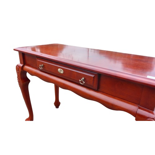 149 - A MAHOGANY SINGLE DRAWER CONSOL TABLE