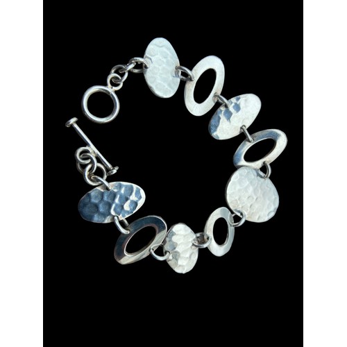 Lot 219       