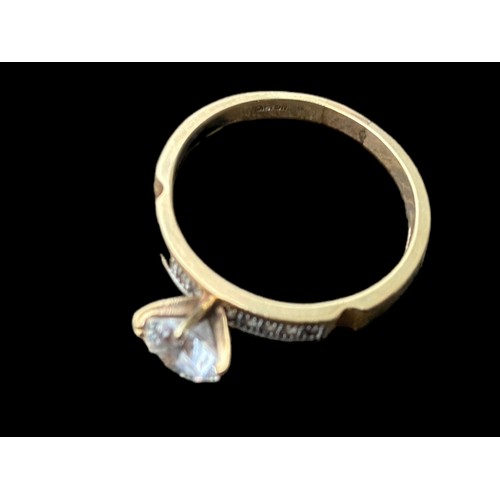 503 - 10k GOLD SOLITAIRE RING WITH STONE SET SHOULDERS SIZE R