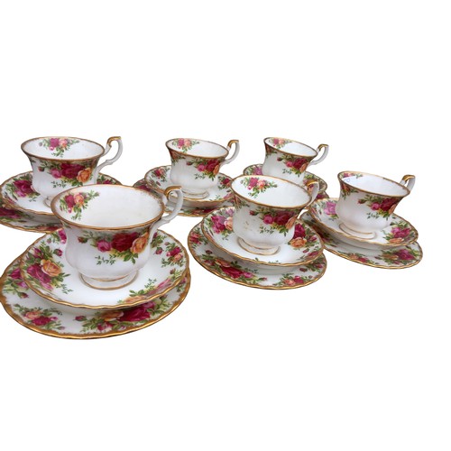 591 - 18 PIECE OLD COUNTRY ROSE TEA SERVICE